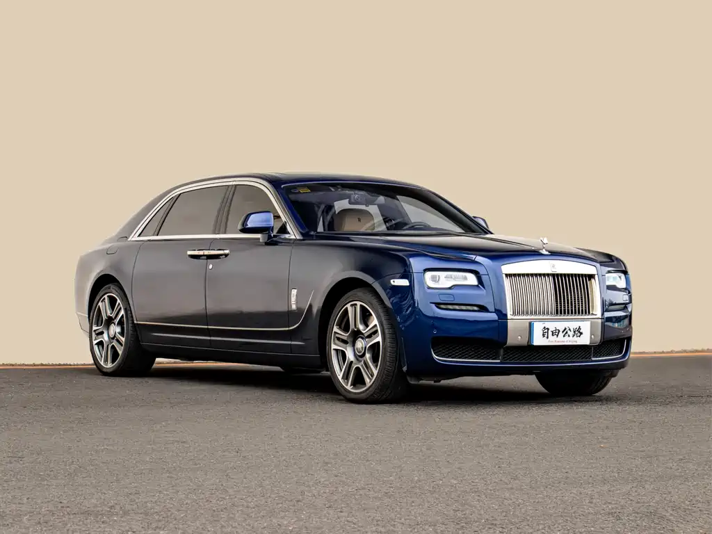 Rolls-Royce Ghost 2016 — фото 5