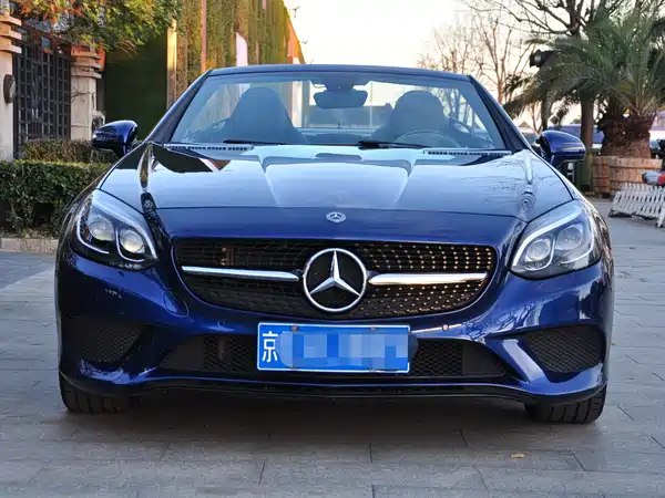 Mercedes-Benz SLC 2016