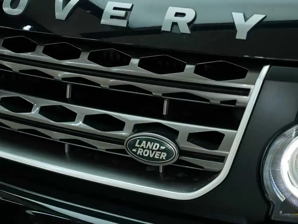 Land Rover Discovery 2016 — фото 6