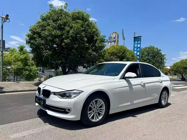 BMW 3 Series 2015