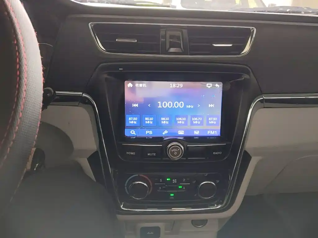 Jinbei New Hiace X30L 2022 — фото 13