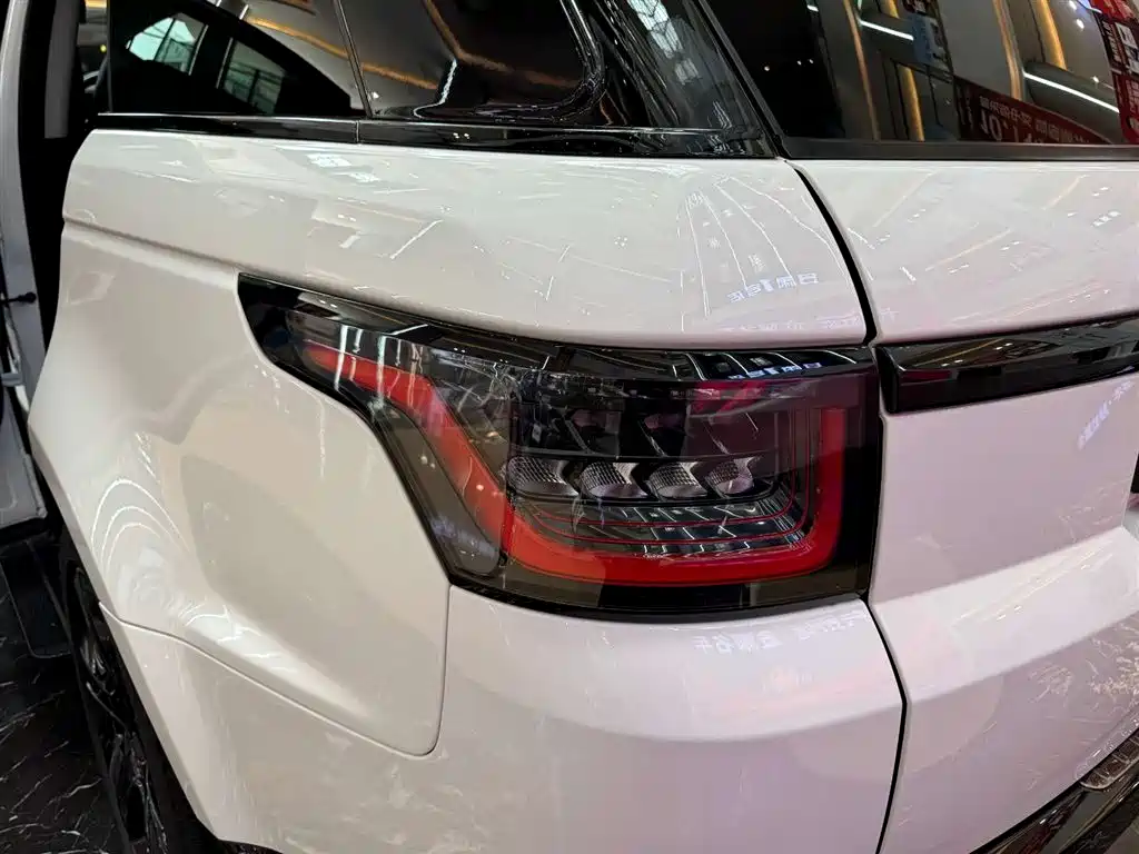 Land Rover Sport 2020 — фото 6