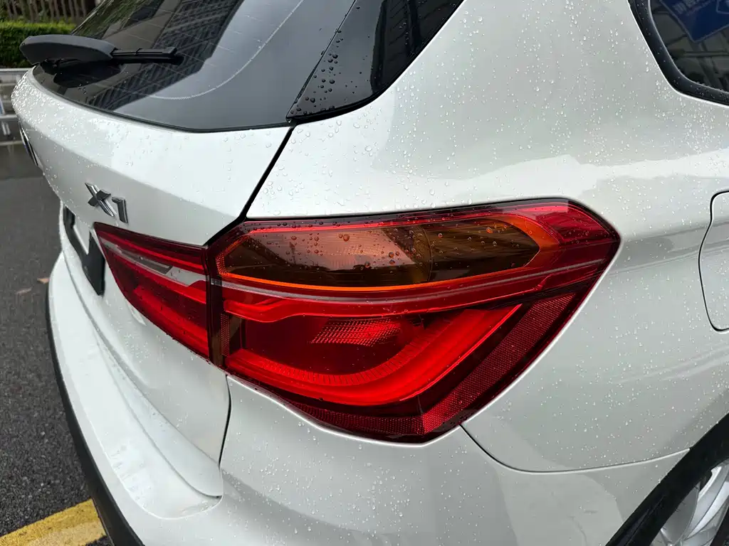 BMW X1 2017 — фото 17