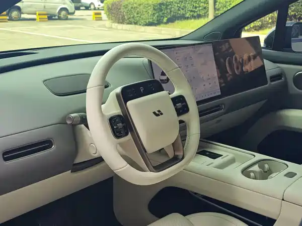 Li Auto i6 2026