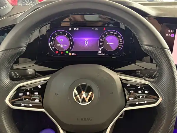 Volkswagen Golf 2022
