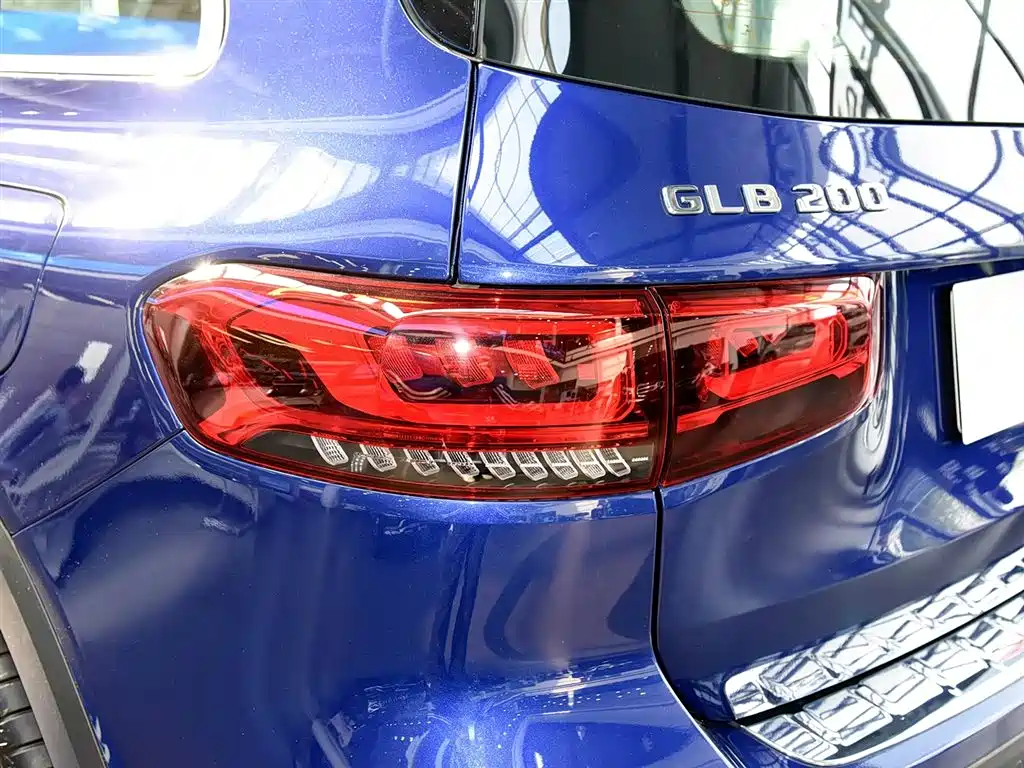 Mercedes-Benz GLB 2020 — фото 18