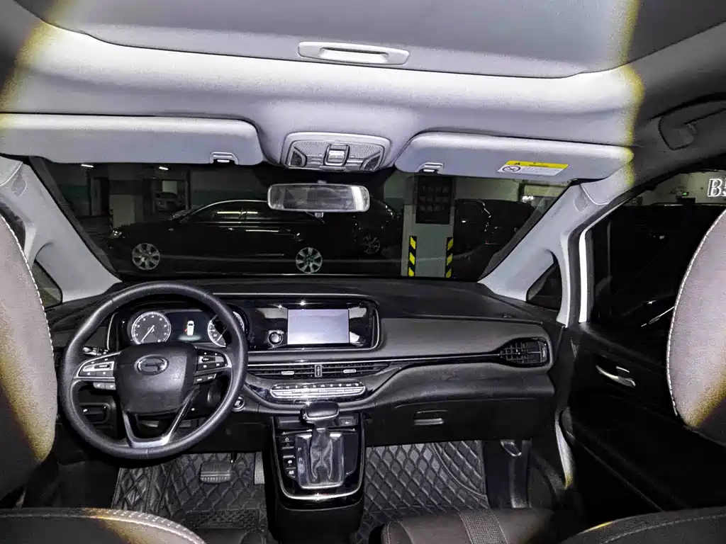 GAC Motor Trumpchi M6 2020 — фото 4