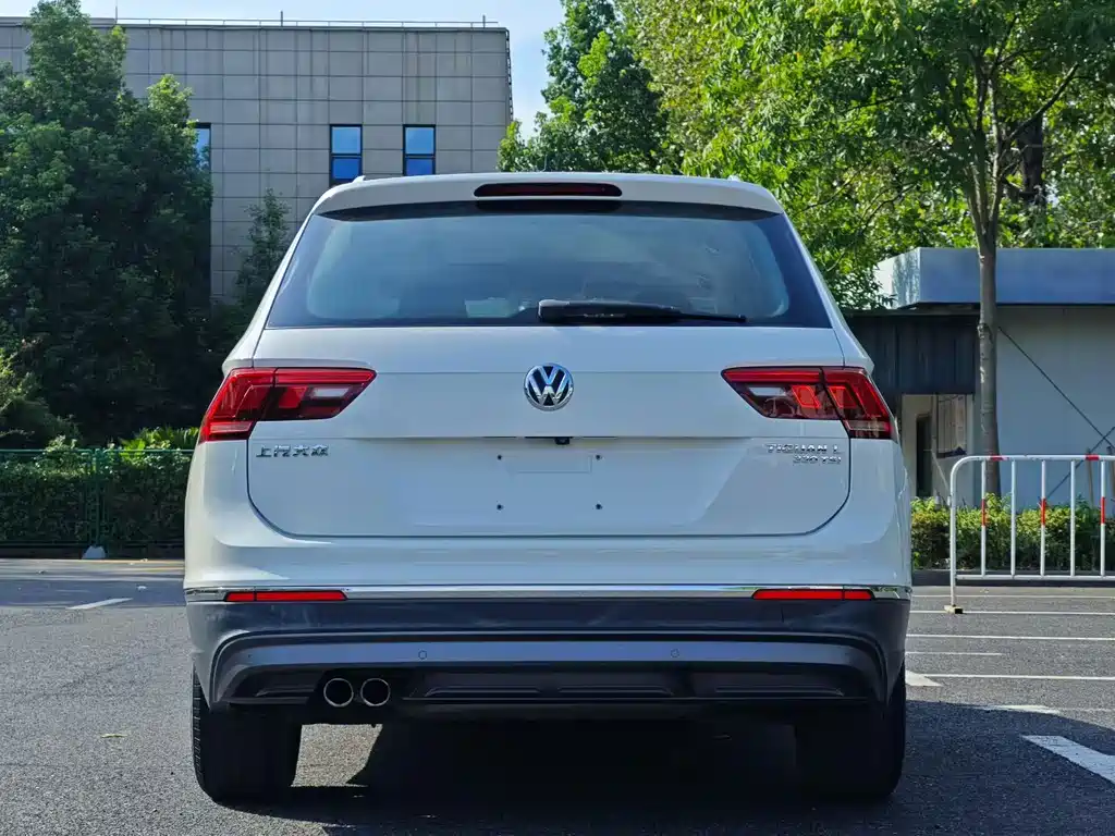 Volkswagen Tiguan L 2018