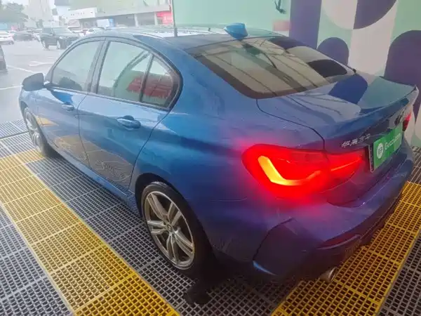 BMW 1 Series 2020