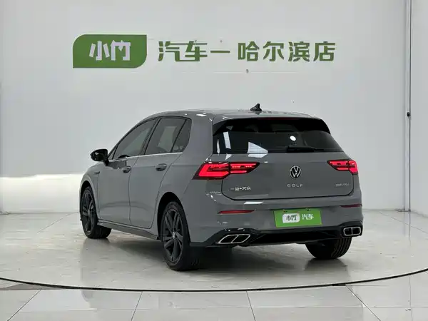 Volkswagen Golf 2024