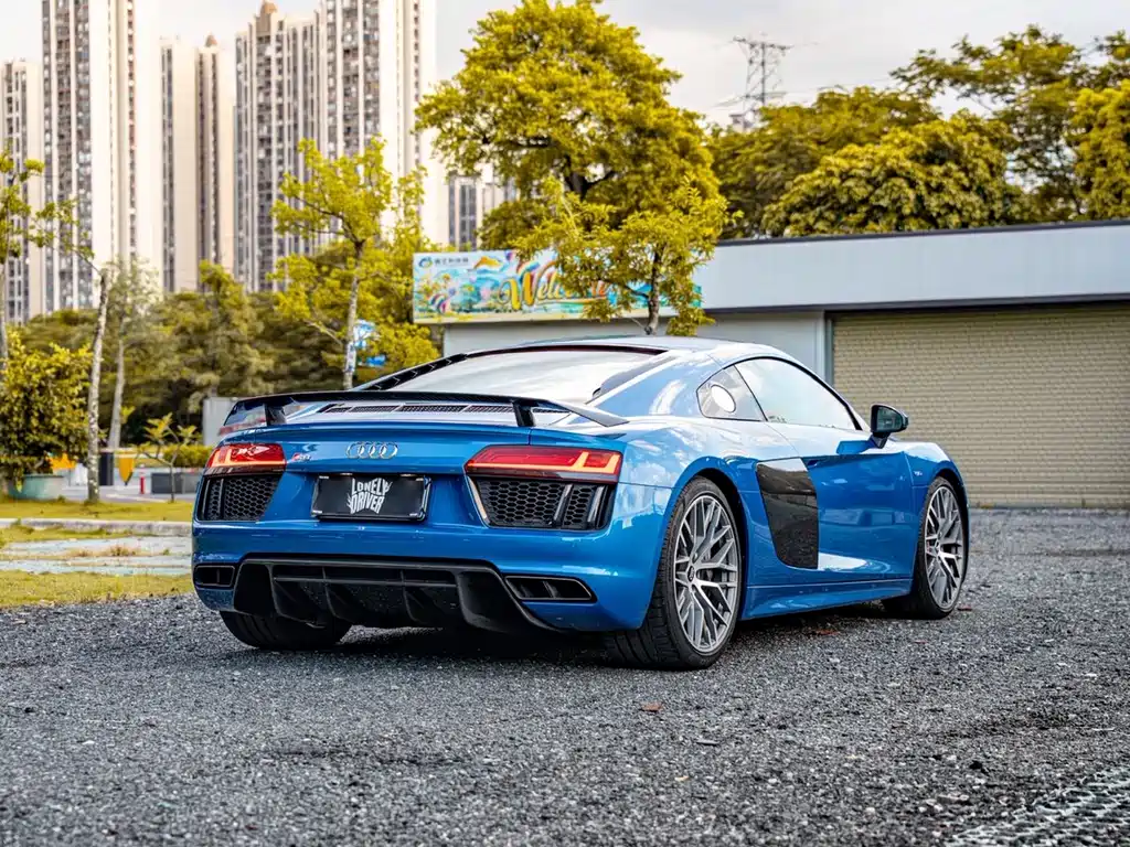 Audi R8 2017 — фото 9