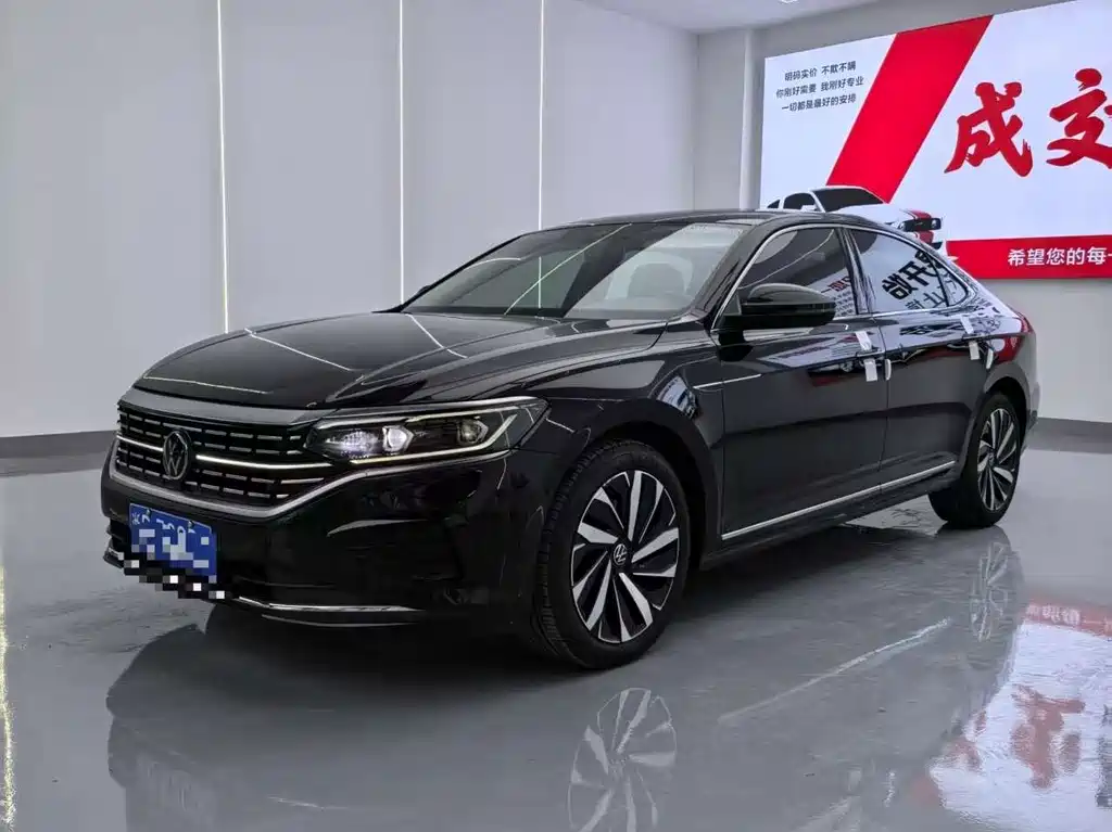 Volkswagen Passat 2022