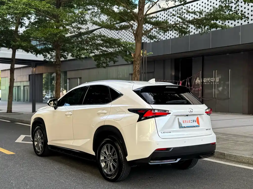 Lexus NX 2016