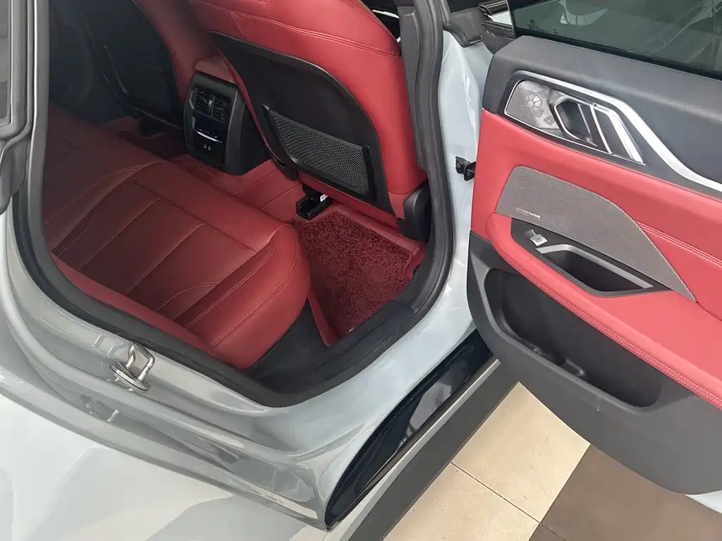 BMW 4 Series 2022 — фото 13