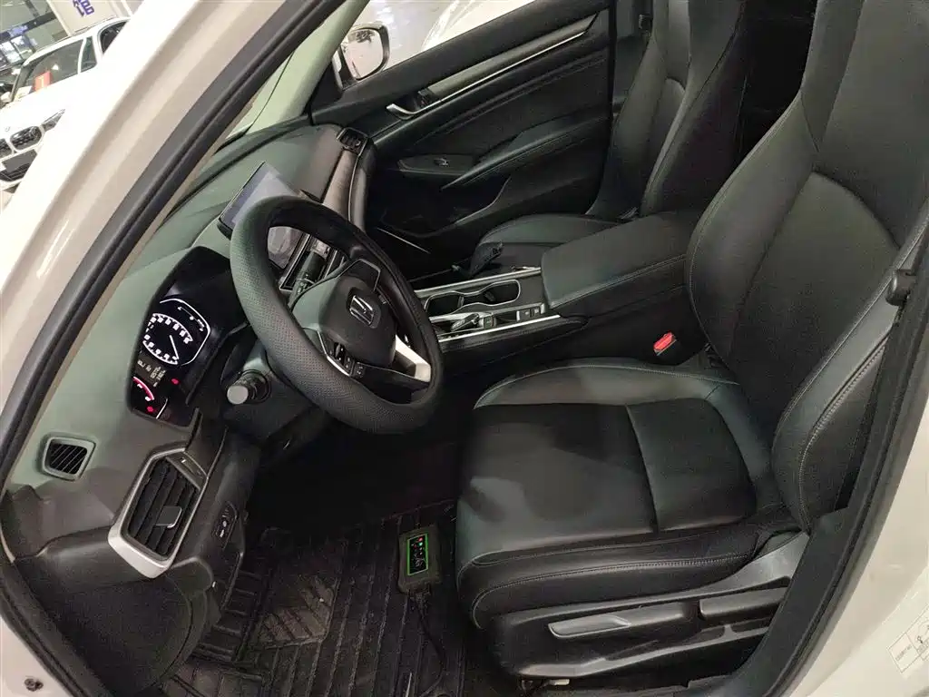 Honda Accord 2021 — фото 11