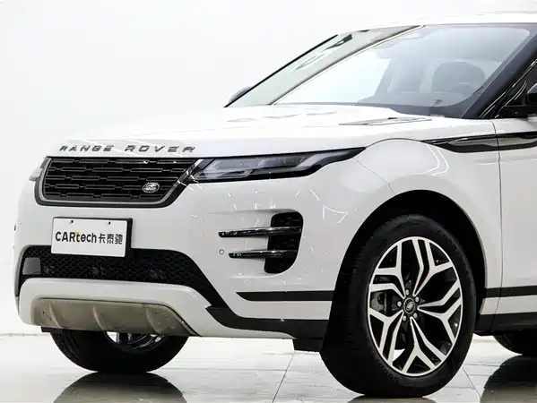 Land Rover Range Rover Evoque 2025