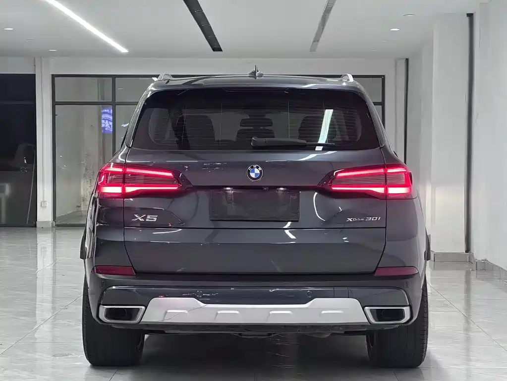 BMW X5 2020 — фото 14