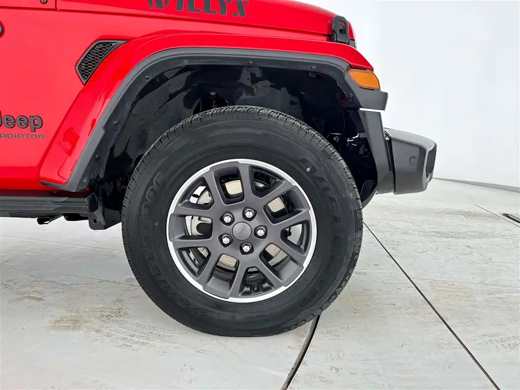 Jeep Gladiator 2023 — фото 10