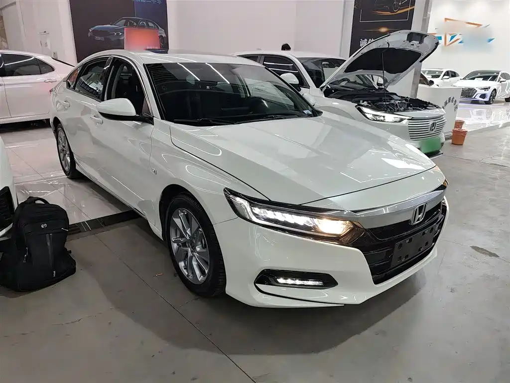 Honda Accord 2021 — фото 22
