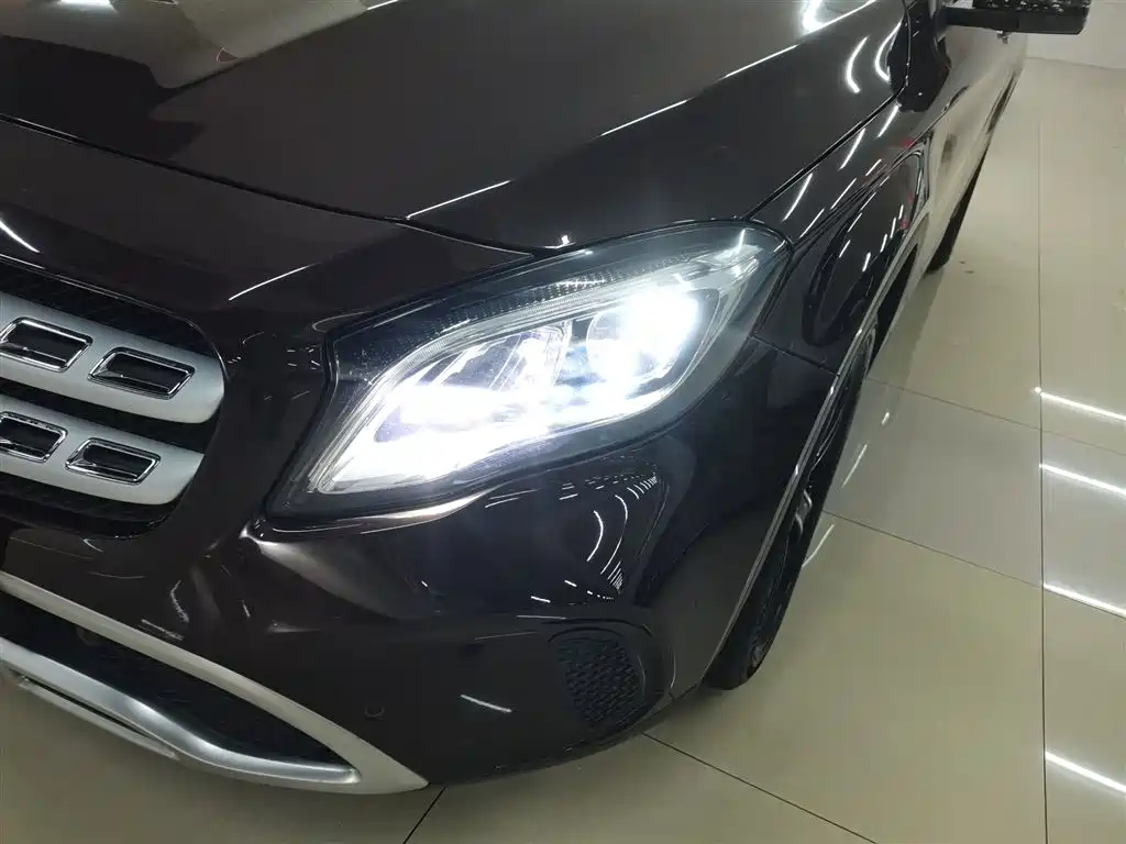 Mercedes-Benz GLA 2018 — фото 3