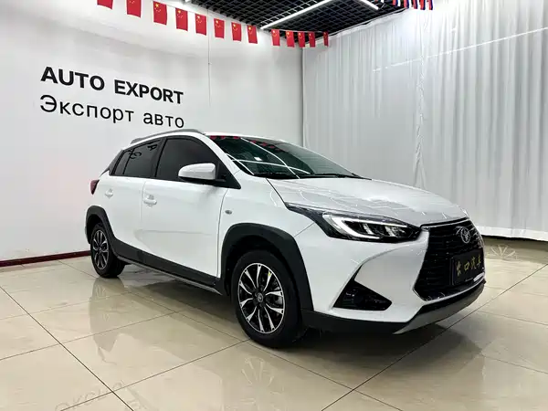 Toyota Yaris L 2022