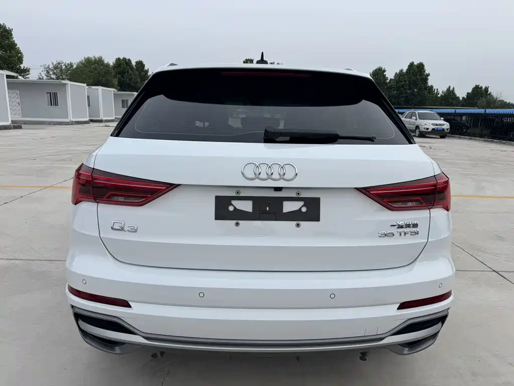 Audi Q3 2022