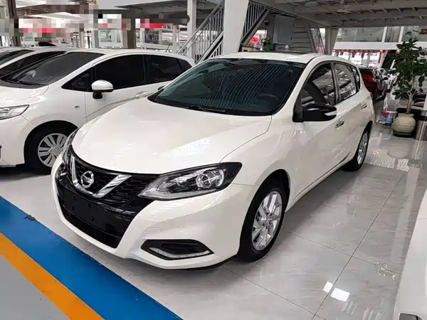 Nissan Tiida 2021