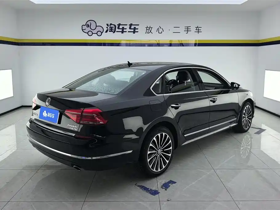 Volkswagen Passat 2018 — фото 3