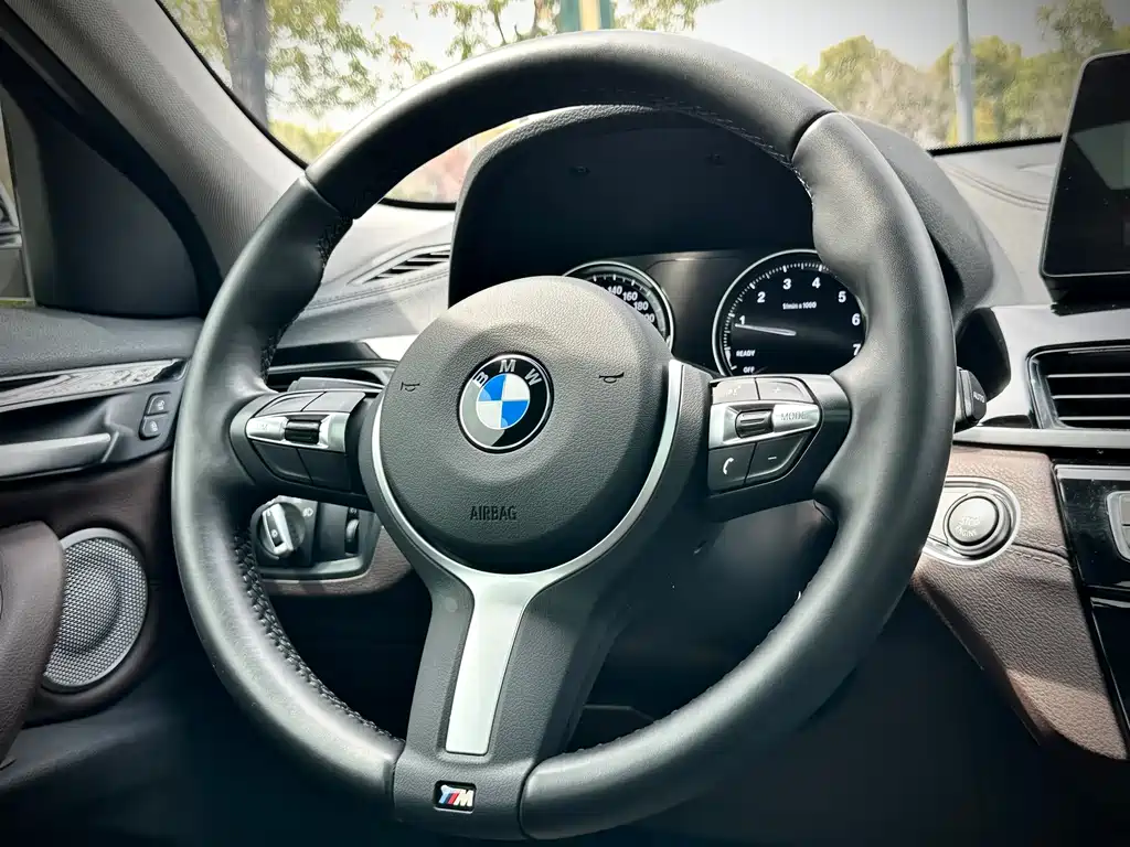BMW X2 2022 — фото 14