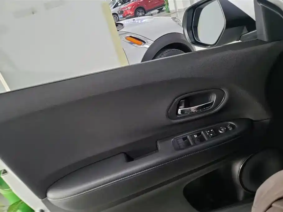 Honda Vezel 2021