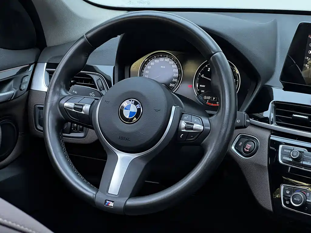 BMW X1 2020 — фото 21