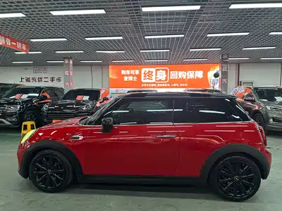 MINI MINI 2018