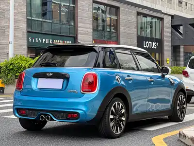 MINI MINI 2015