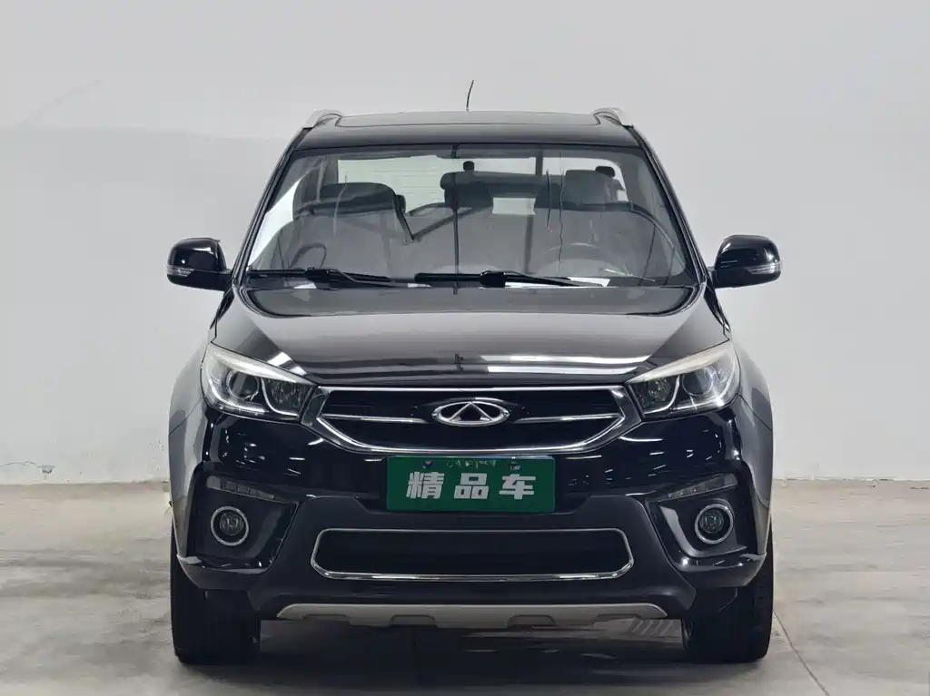 Chery Tiggo 3 2015 — фото 2