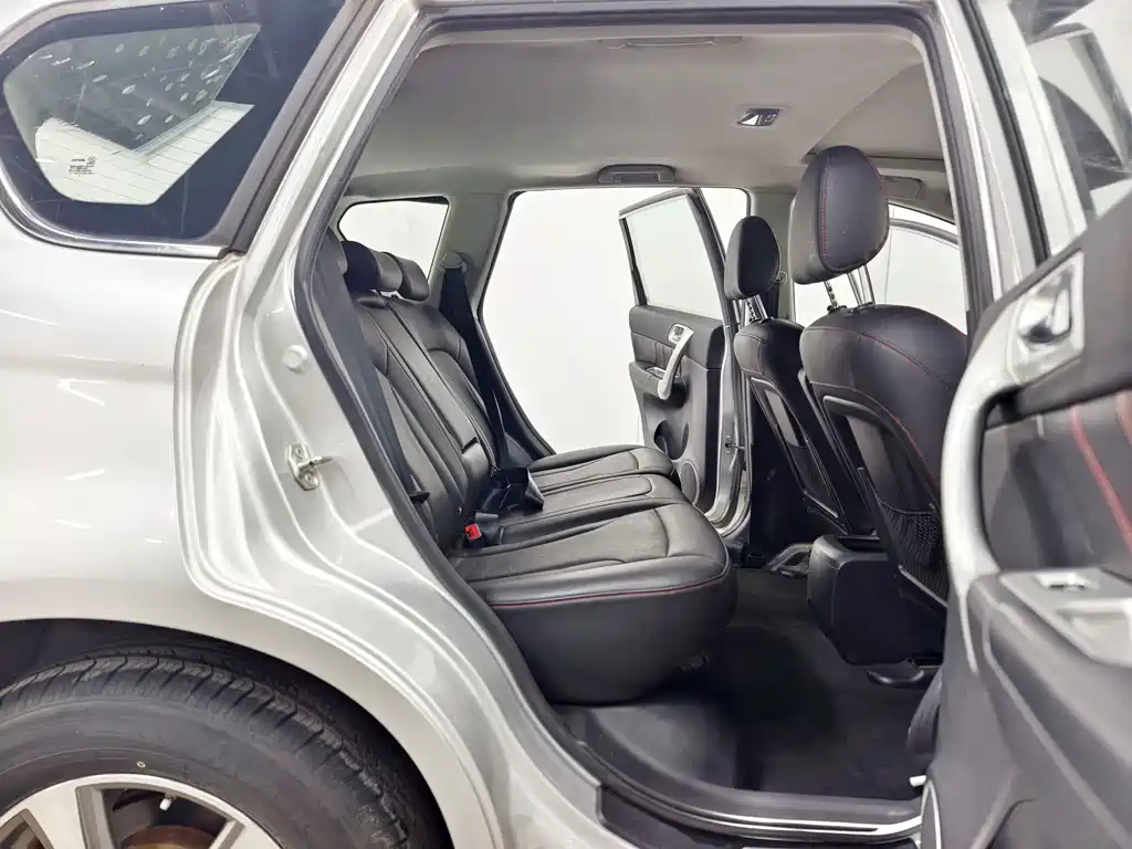 Haval H6 2015 — фото 16