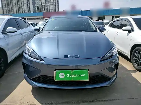 BYD Seal 05 DM-i 2025