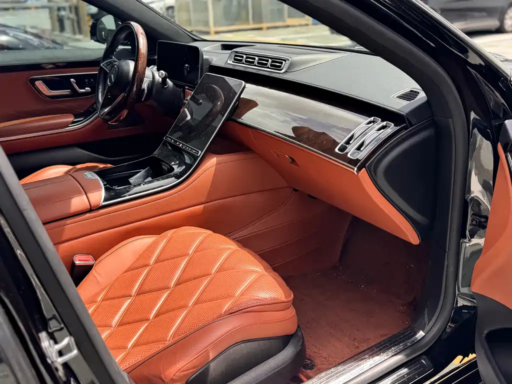 Mercedes-Benz S-Class 2021