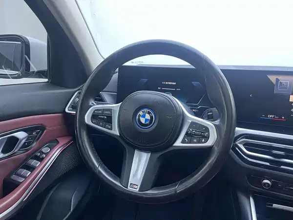 BMW i3 2023