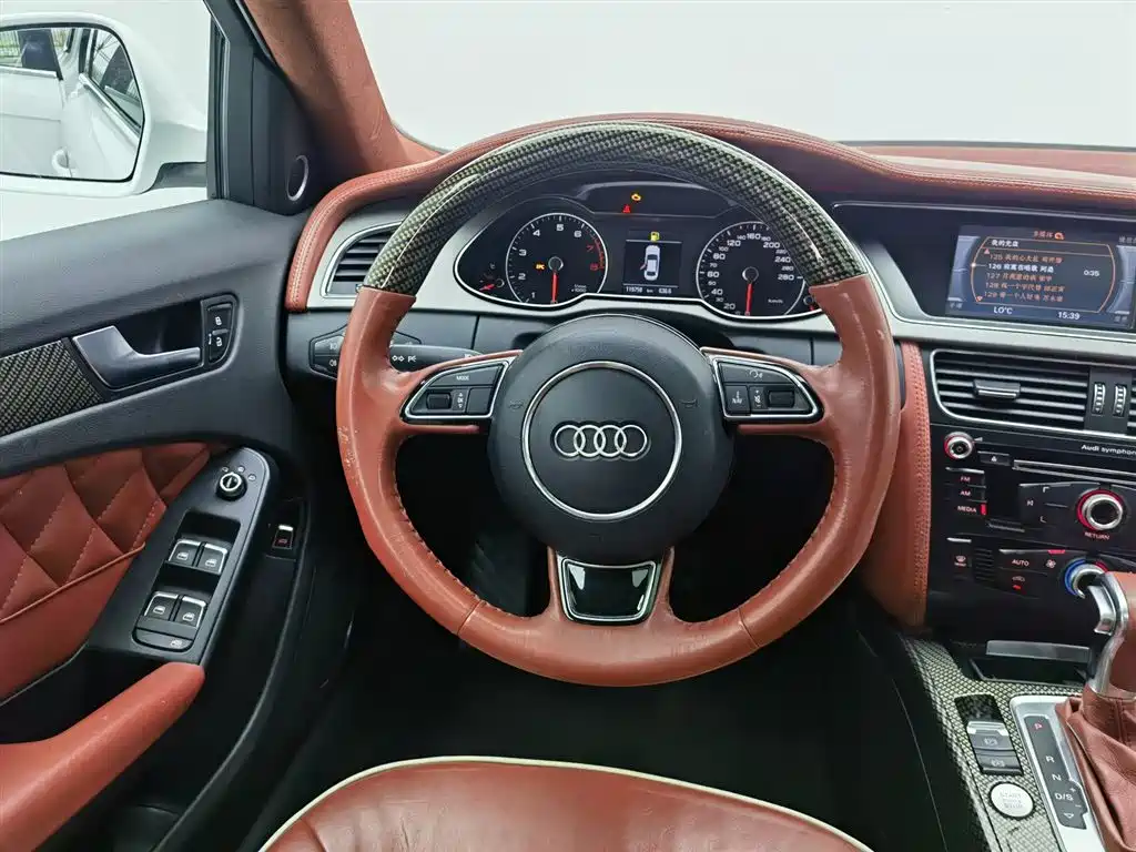 Audi A4L 2015 — фото 11