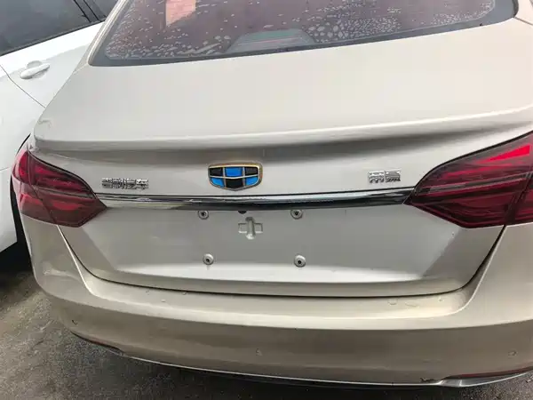 Geely Emgrand 2018