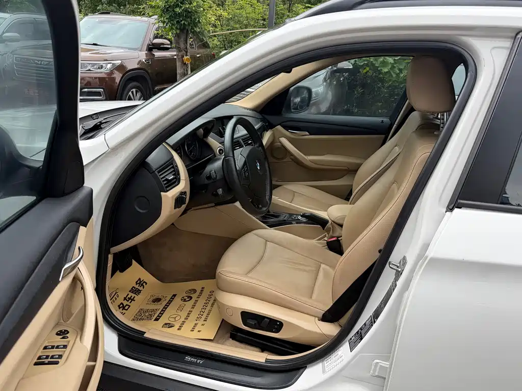 BMW X1 2011
