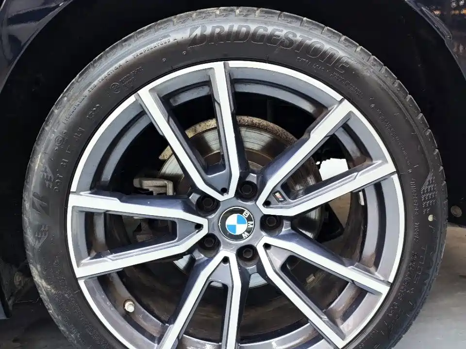 BMW 3 Series 2023 — фото 17