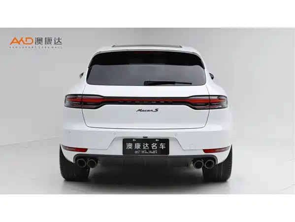 Porsche Macan 2021