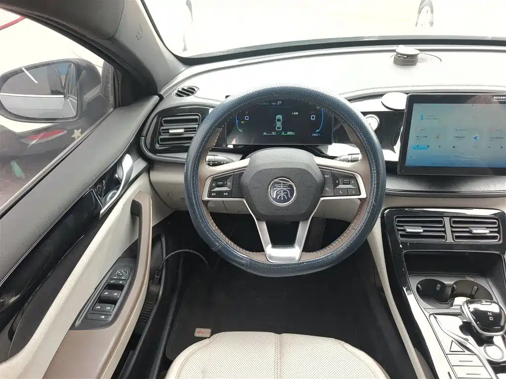 BYD Qin PLUS 2025 — фото 11