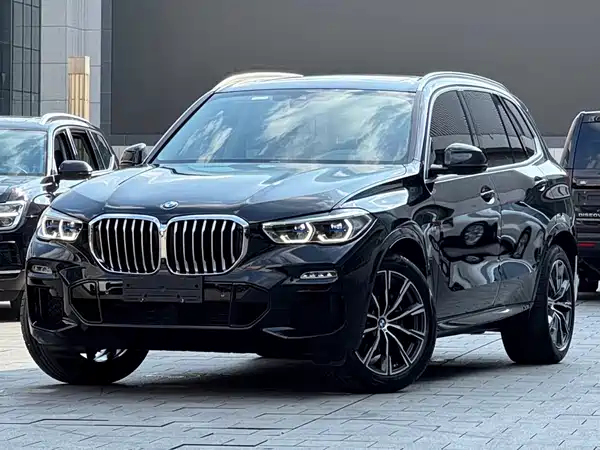 BMW X5 2021