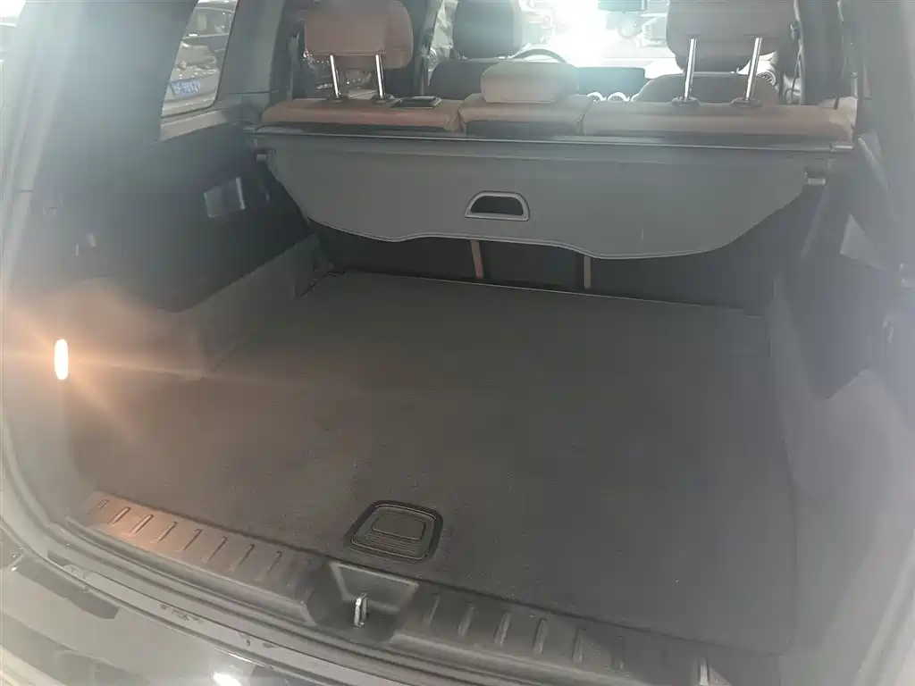 Mercedes-Benz GLB 2024