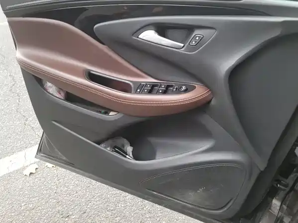 Buick Envision Plus 2021