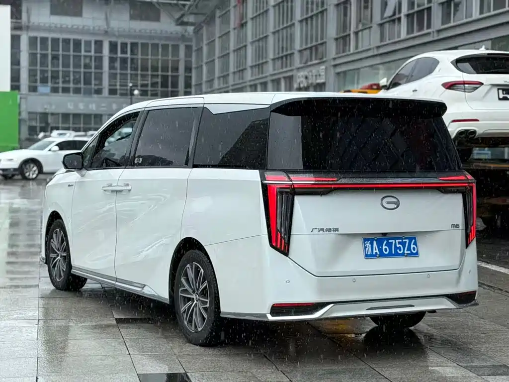 GAC Trumpchi M8 2024 — фото 3