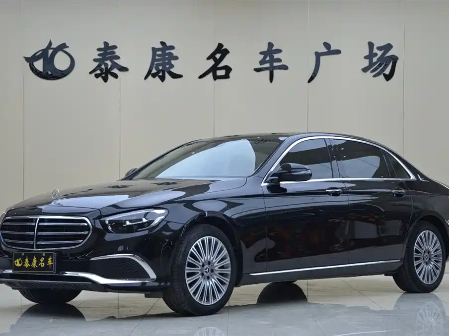 Mercedes-Benz E-Class 2023 — фото 1