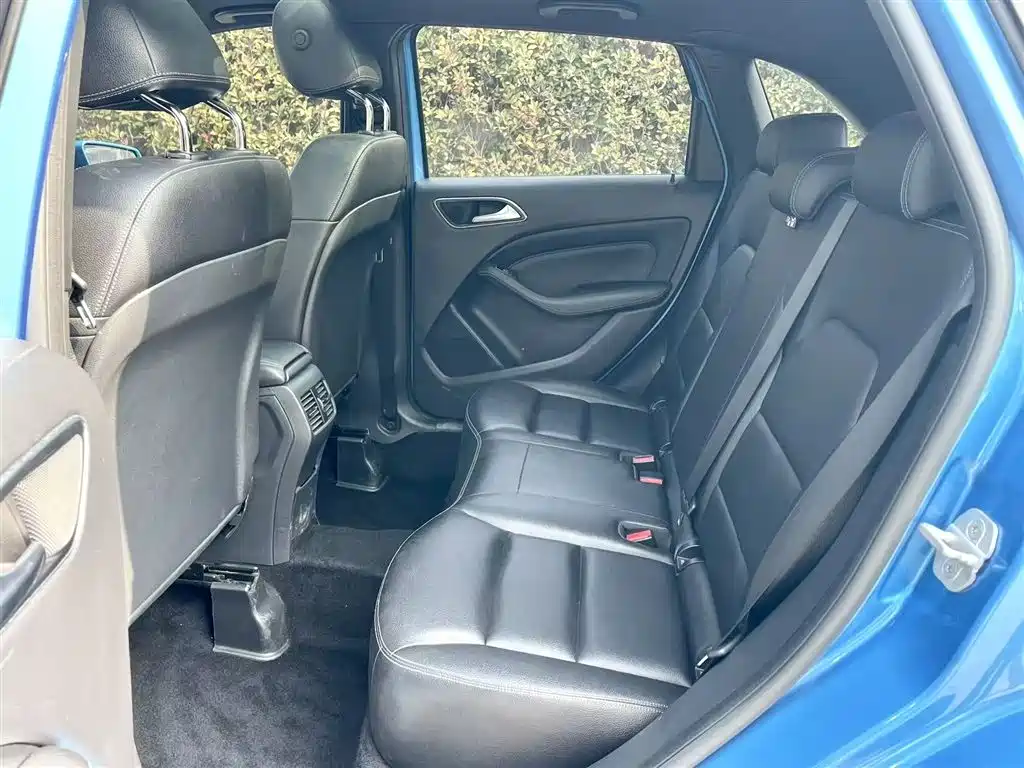 Mercedes-Benz B-Class 2015 — фото 12